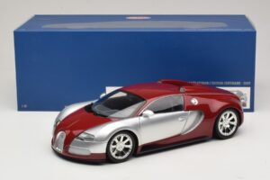 Bugatti Veyron Centenaire Edition Chrome Red Minichamps 1:18 100110851 Metall — Bild 8 von 8