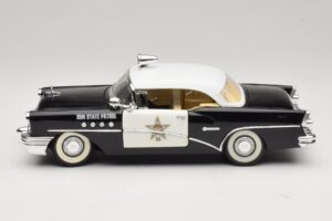 Buick Century Sun State Patrol Mira 1:18 6118 Metall — Bild 4 von 8