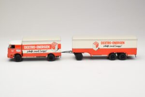 Bussing LU 11/16 Kofferanhänger Dextro Energen Minichamps 1:43 499073940 Metall — Bild 3 von 6