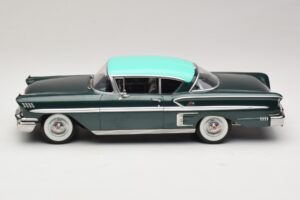 Chevrolet Bel Air Impala Coupe Dunkelgrün Metallic & Grün KK-Scale 1:18 KKDC181594 Metall — Bild 3 von 6