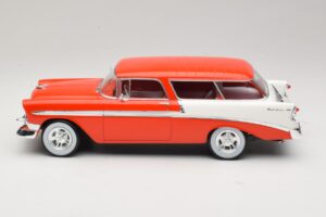 Chevrolet Bel Air Nomad Custom Hellrot & Weiß KK-Scale 1:18 KKDC181291 Metall — Bild 3 von 6