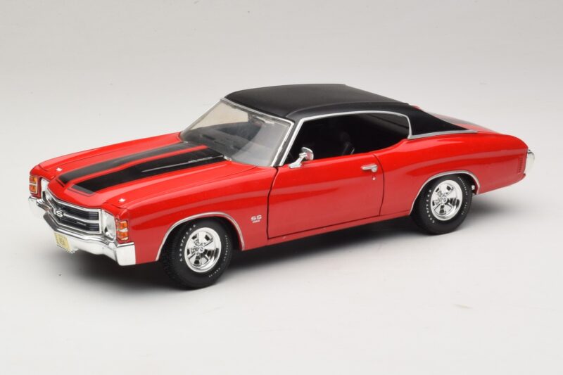 Chevrolet Chevelle SS454 Rot Maisto 1:18 31890-P1 Metall