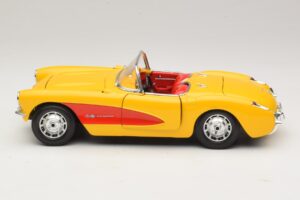 Chevrolet Corvette C1 Cabrio Gelb Rot Bburago 1:18 3034-M2 Metall — Bild 4 von 8