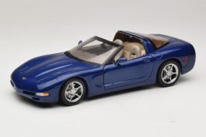 Chevrolet Corvette C5 Commemorative Edition Blau AUTOart 1:18 71157 Metall — Bild 3 von 9