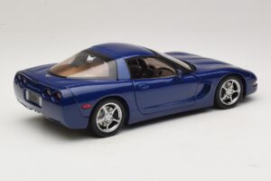 Chevrolet Corvette C5 Commemorative Edition Blau AUTOart 1:18 71157 Metall — Bild 4 von 9