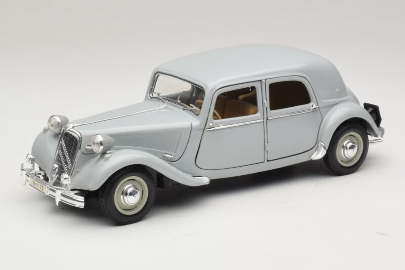 Citroen 15CV Six Grau Maisto 1:18 31837 Metall