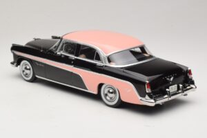DeSoto Fireflite Sedan Schwarz & Rosa KK-Scale 1:18 KKDC181542 Metall — Bild 5 von 6