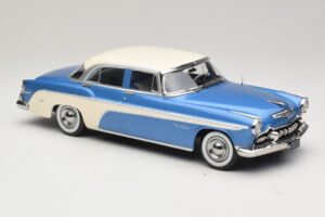 DeSoto Fireflite Sedan Blau Metallic & Creme KK-Scale 1:18 KKDC181544 Metall — Bild 4 von 6