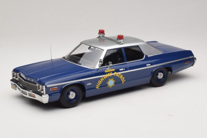 Dodge Monaco Nevada Highway Patrol Blau & Silber KK-Scale 1:18 KKDC181155 Metall