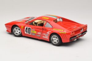 Ferrari 288 GTO #40 Rot Bburago 1:18 3027-P4 Metall — Bild 7 von 8