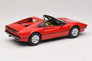 Ferrari 308 GTS Rot MCG 1:18 MCG18171 Metall — Bild 2 von 6