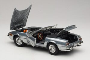 Ferrari 365 GTS Chrome Silver Hot Wheels 1:18 25738 Metall — Bild 5 von 8