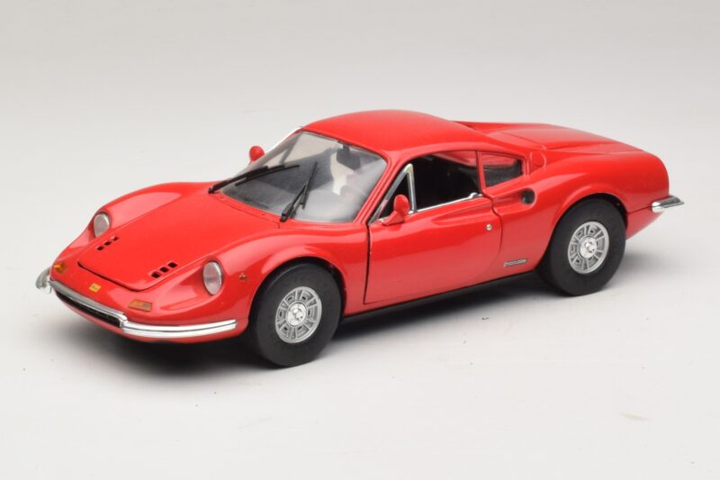 Ferrari Dino 246 Rot Majorette 1:18 5271 Metall