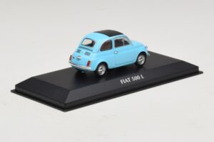 Fiat 500 L Blau Maxichamps 1:43 940121601 Metall — Bild 2 von 5