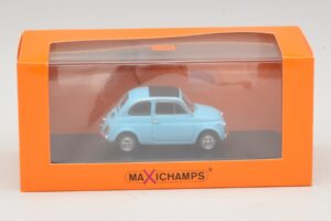 Fiat 500 L Blau Maxichamps 1:43 940121601 Metall — Bild 5 von 5