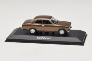 Ford Escort Mk1 Braun Metallic Maxichamps 1:43 940081000 Metall