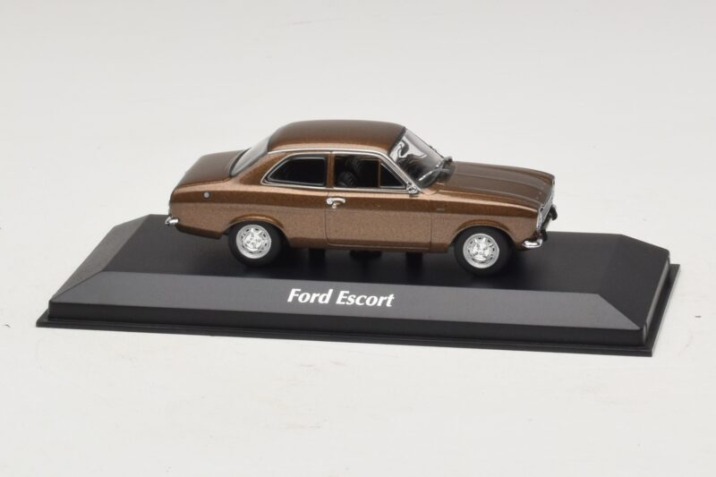 Ford Escort Mk1 Braun Metallic Maxichamps 1:43 940081000 Metall