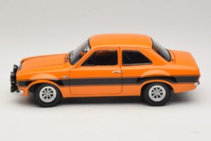 Ford Escort Mk1 RS1600 AVO Orange Mit Schwarzen Streifen Minichamps 1:18 100688104 Metall — Bild 4 von 8
