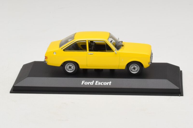 Ford Escort Mk2 Gelb Maxichamps 1:43 940084100 Metall
