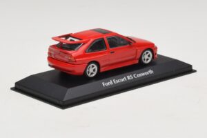 Ford Escort RS Cosworth Rot Maxichamps 1:43 940082100 Metall — Bild 2 von 5