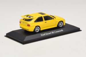 Ford Escort RS Cosworth Gelb Maxichamps 1:43 940082101 Metall — Bild 2 von 5