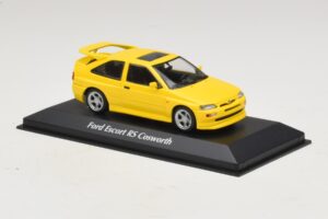 Ford Escort RS Cosworth Gelb Maxichamps 1:43 940082101 Metall — Bild 3 von 5