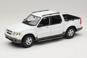 Ford Explorer Sport Trac Weiß Maisto 1:18 36891 Metall
