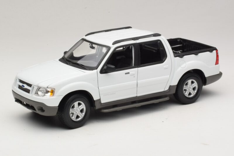 Ford Explorer Sport Trac Weiß Maisto 1:18 36891 Metall