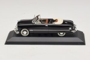 Ford FL Cabriolet Schwarz Minichamps 1:43 400082231 Metall