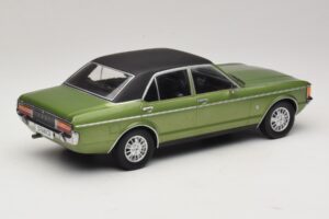 Ford Granada Mk1 Metallic Grün & Schwarz MCG 1:18 MCG18569 Metall — Bild 2 von 6
