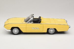 Ford Thunderbird Cabriolet Gelb Anson 1:18 30334-P1 Metall — Bild 4 von 8