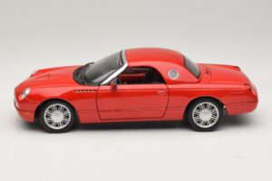 Ford Thunderbird Rot Maisto 1:18 31620 Metall — Bild 4 von 8