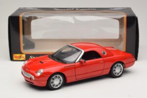 Ford Thunderbird Rot Maisto 1:18 31620 Metall — Bild 8 von 8