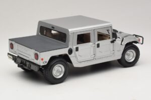 Hummer H1 Hardtop Silber Maisto 1:18 36857 Metall — Bild 3 von 8