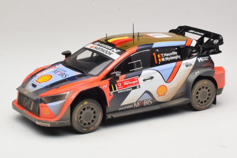 Hyundai i20 N Rally1 #1 T. Neuville / M. Wydaeghe Rally Portugal 2025 IXO 1:18 18RMC251B Metall