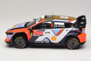Hyundai i20 N Rally1 #8 O. Tanak / M. Jarveoja Rally Portugal 2025 IXO 1:18 18RMC251A Metall — Bild 3 von 6
