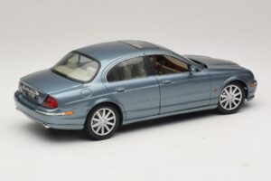 Jaguar S-Type X200 Blau Maisto 1:18 31865 Metall — Bild 3 von 8