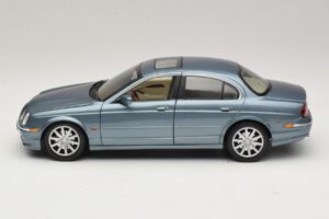 Jaguar S-Type X200 Blau Maisto 1:18 31865 Metall — Bild 4 von 8