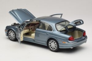Jaguar S-Type X200 Blau Maisto 1:18 31865 Metall — Bild 5 von 8