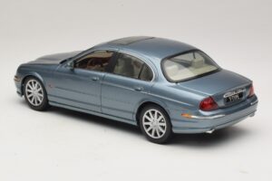 Jaguar S-Type X200 Blau Maisto 1:18 31865 Metall — Bild 7 von 8