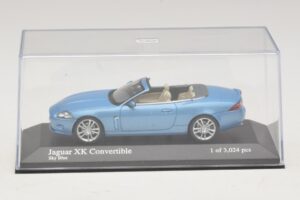 Jaguar XK X150 Cabriolet Hellblau Metallic Minichamps 1:43 400130530 Metall — Bild 4 von 5