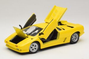 Lamborghini Diablo Gelb Maisto 1:18 32803 Metall — Bild 2 von 8