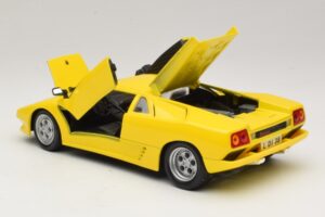 Lamborghini Diablo Gelb Maisto 1:18 32803 Metall — Bild 5 von 8
