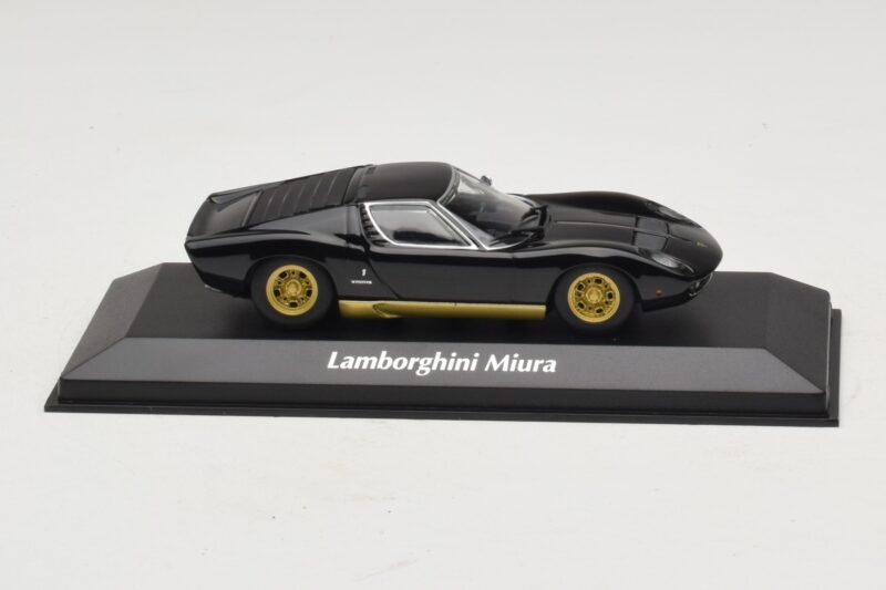 Lamborghini Miura P400 Schwarz Maxichamps 1:43 940103000 Metall