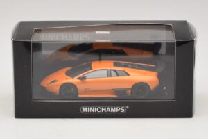Lamborghini Murcielago LP670-4 SV Orange Metallic Minichamps 1:43 400103942 Metall — Bild 5 von 5