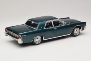 Lincoln Continental Dunkelgrün Metallic Matrix Reloaded & Revolutions KK-Scale 1:18 KKDC181481 Metall — Bild 2 von 6