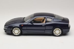 Maserati 3200 GT Blau Bburago 1:18 3371-P1 Metall — Bild 4 von 8