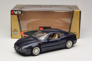 Maserati 3200 GT Blau Bburago 1:18 3371-P1 Metall — Bild 8 von 8