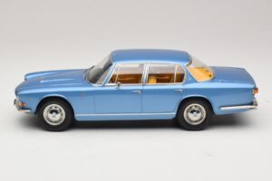Maserati Quattroporte I Hellblau Metallic KK-Scale 1:18 KKDC181514 Metall — Bild 3 von 6