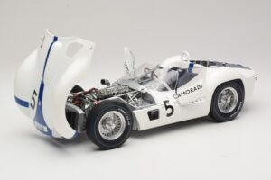 Maserati Tipo 61 #5 Camoradi S. Moss / D. Gurney 1000km Nurburgring Winner 1960 Minichamps 1:12 120601205 Metall — Bild 2 von 8